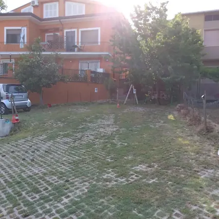 La Magnolia A 500mt Dal Mare