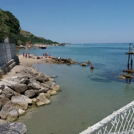 La Magnolia A 500mt Dal Mare Διαμέρισμα *